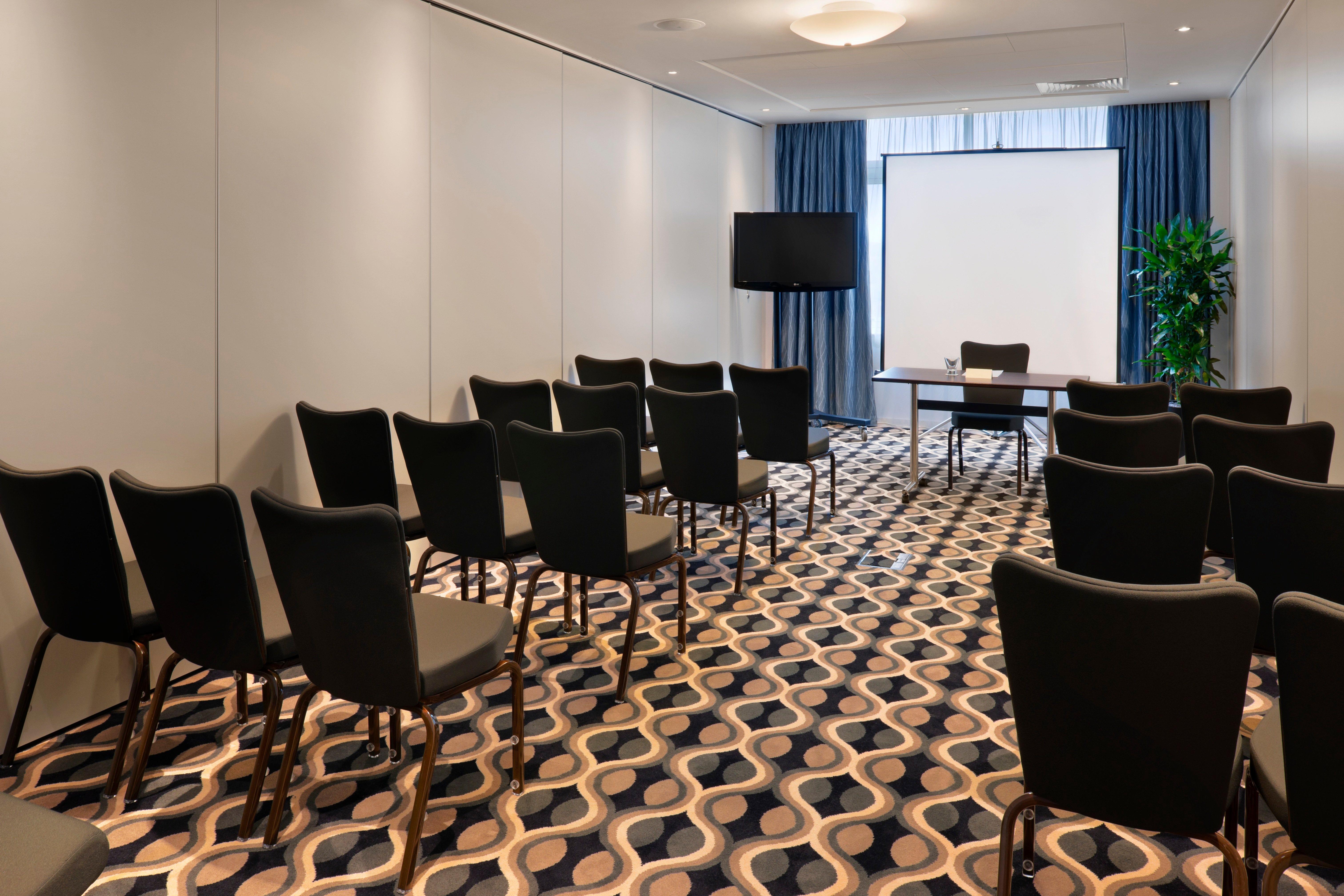 Holiday Inn Derby Riverlights By Ihg Экстерьер фото