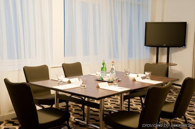 Holiday Inn Derby Riverlights By Ihg Удобства фото